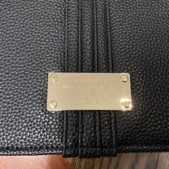 Alexandra K vegan bag - Picture 6 of 7